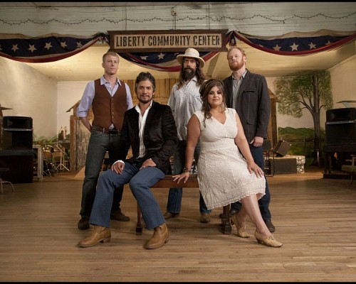 The Black Lillies